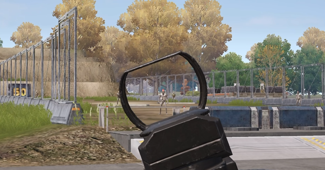 绝地求生怎么开镜歪头