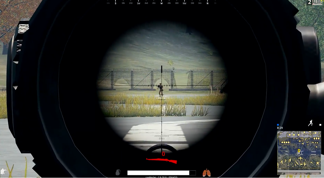 绝地求生怎么扔平底锅砸人